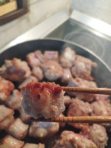 Searing the tail pieces on both sides causes Maillard reaction- the-sauce-lab.com