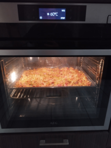 The peels were dehydrated in oven for 2 days